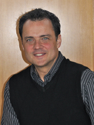 phillip2011web.jpg phillip2011web.jpg